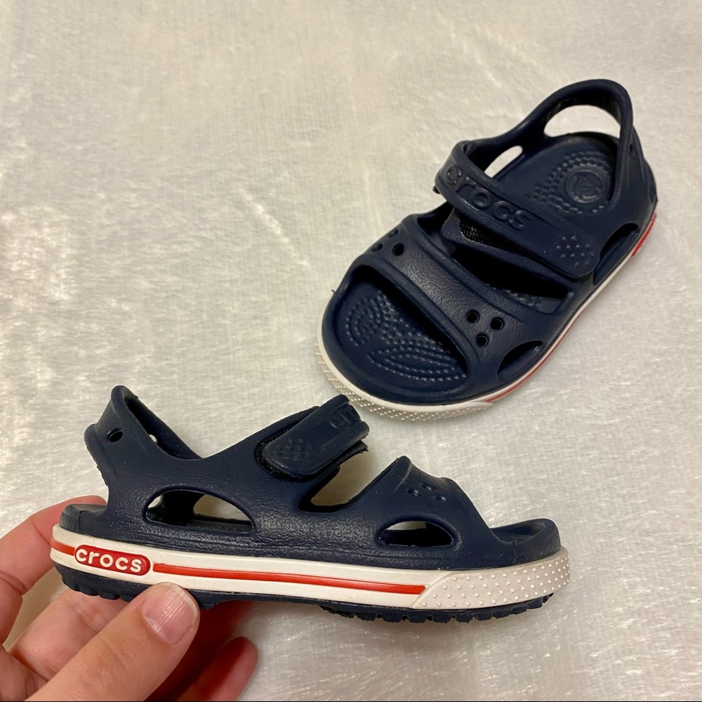 Crocs Unisex-Child Kids' Blue Crocband II Sandals